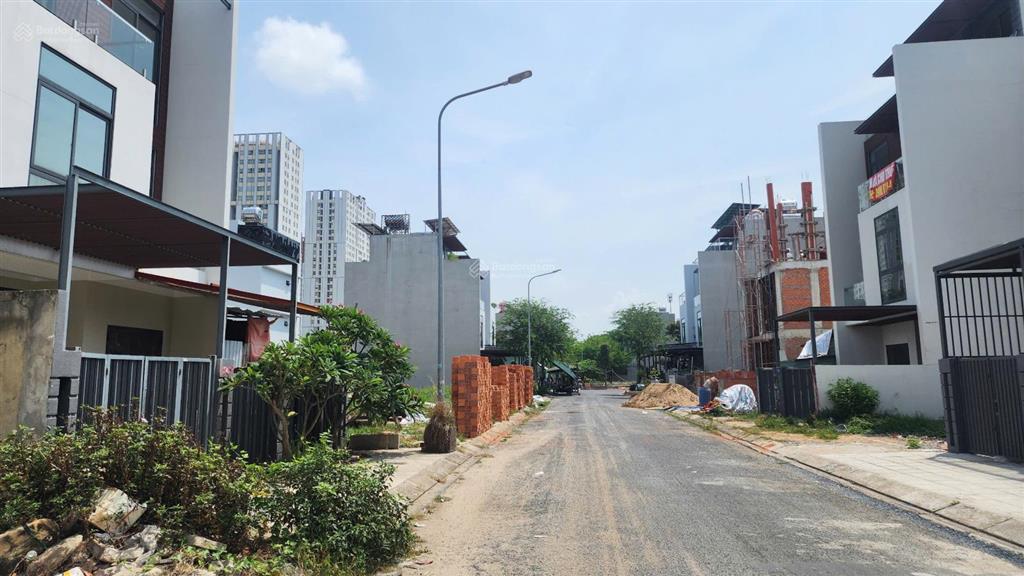 Bán 12 lô đất đã có sổ đỏ kđt cát lái 154ha phường cát lái  dt 7x20m  5x20m  8x20m  6x20m