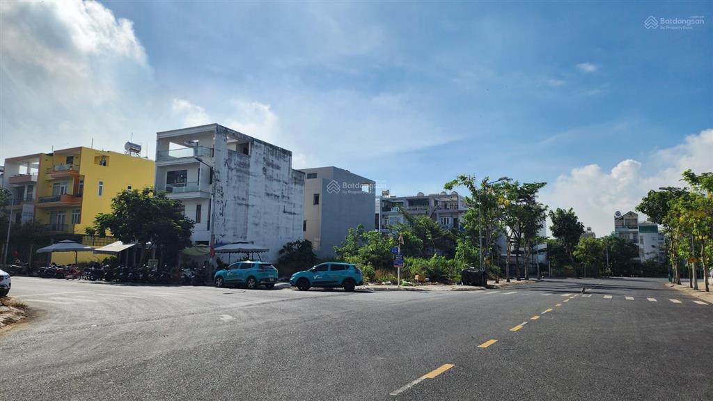 Cho thuê nhà phố dt 5x20m  1 trệt 2 lầu