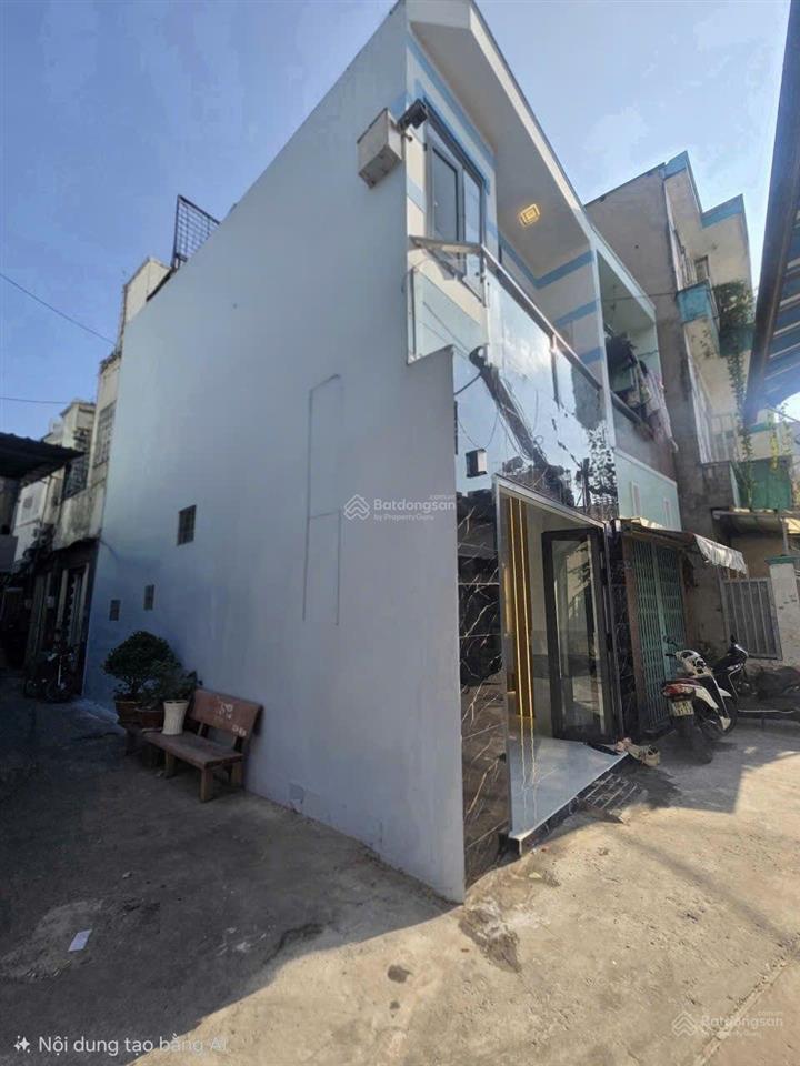 3.88 tỷ. lương văn căn  quận 8. nhà 2 tầng  công nhận 29.3m2. sổ sẵn.  em tú xem nhà