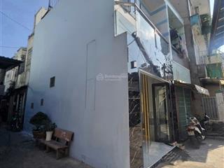 3.88 tỷ. lương văn căn  quận 8. nhà 2 tầng  công nhận 29.3m2. sổ sẵn.  em tú xem nhà