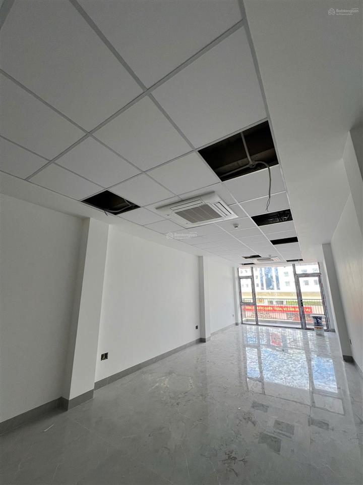 Cc bán tòa nhà vp mt nguyễn trãi q1, 1t 6l thang máy, 4.5x30m, vị trí vàng, tiềm năng lớn