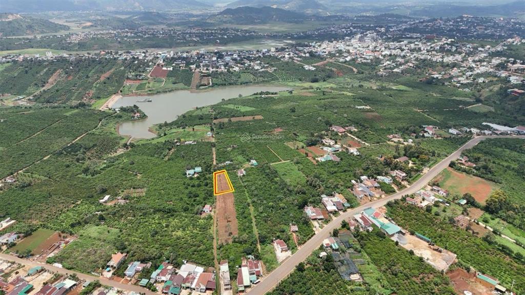 Cần bán lô góc view hồ đông 2 mặt tiền 788m2 1 tỷ 200 thương lượng