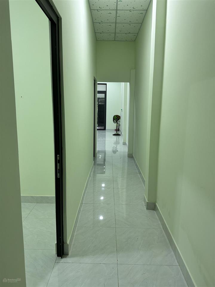 Bán nhà phường long phước giá chỉ 1 tỷ 6, 100m2