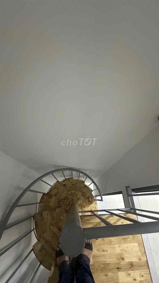 Nhà p3  3 tầng chưa đến 2 tỷ