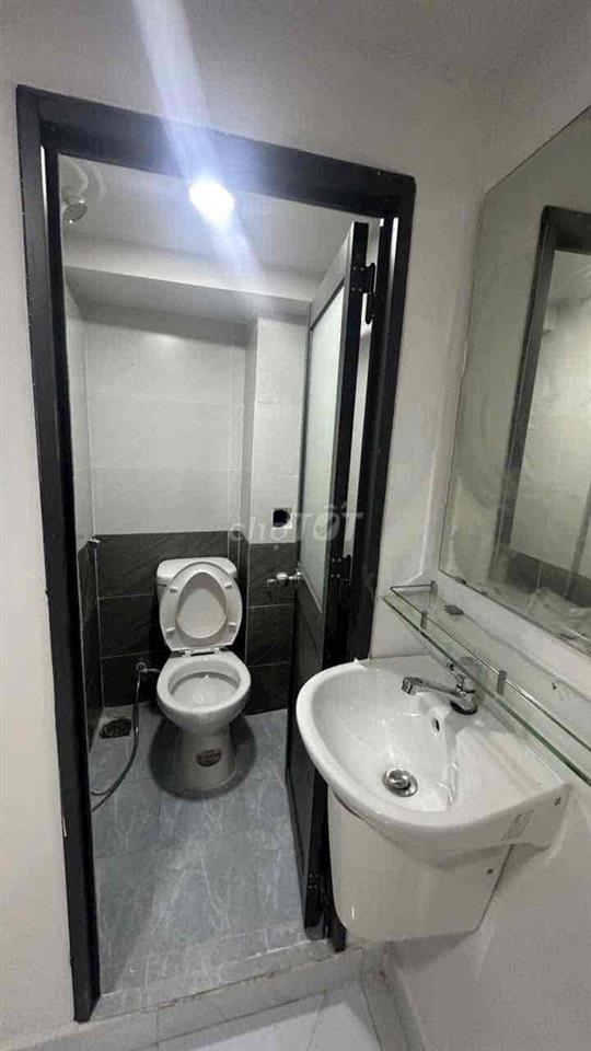Nhà p3  3 tầng chưa đến 2 tỷ