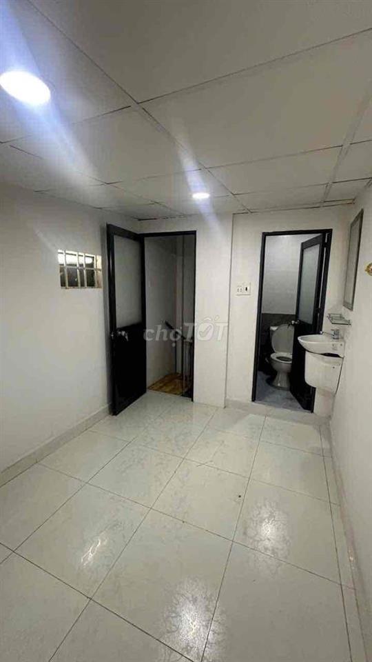 Nhà p3  3 tầng chưa đến 2 tỷ