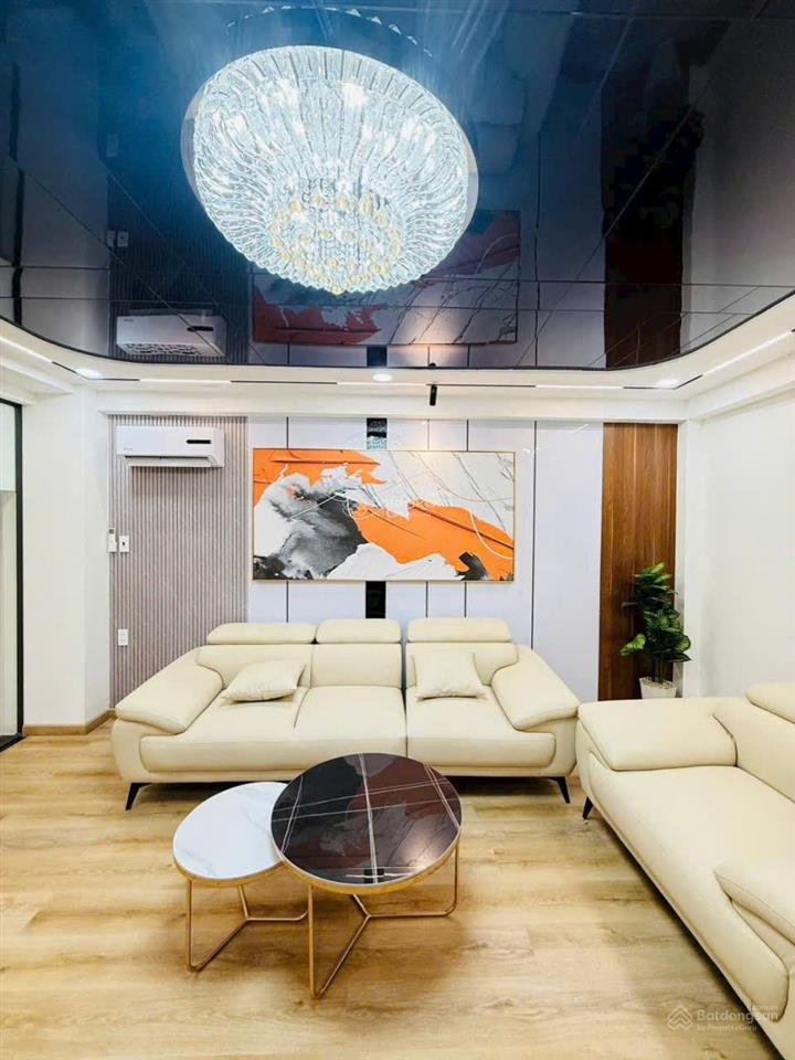 Chính chủ cần bán gấp nhà riêng giá rẻ 5 tầng 63m2 5pn,5wc tân bình hồ chí minh chỉ với 14tỷ200 tr