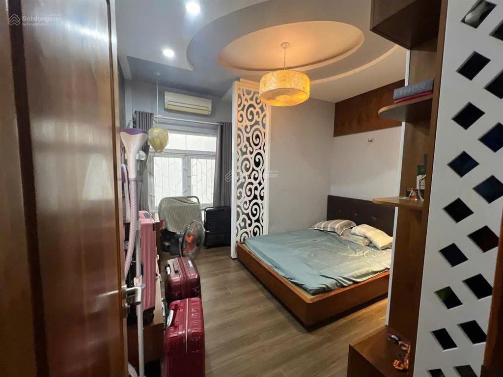 Chỉnh chủ cần bán gấp nhà riêng giá rẻ 5 tầng 67m2 6pn,7wc tân bình hồ chí  minh chỉ với 9 tỷ 800tr