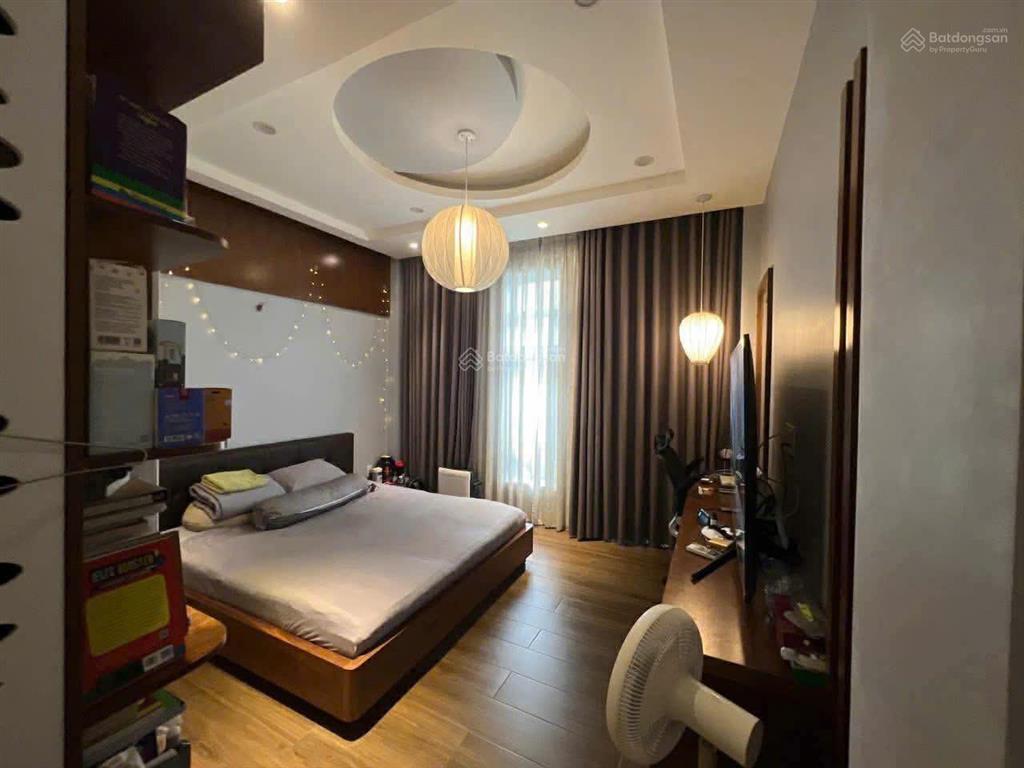Chỉnh chủ cần bán gấp nhà riêng giá rẻ 5 tầng 67m2 6pn,7wc tân bình hồ chí  minh chỉ với 9 tỷ 800tr