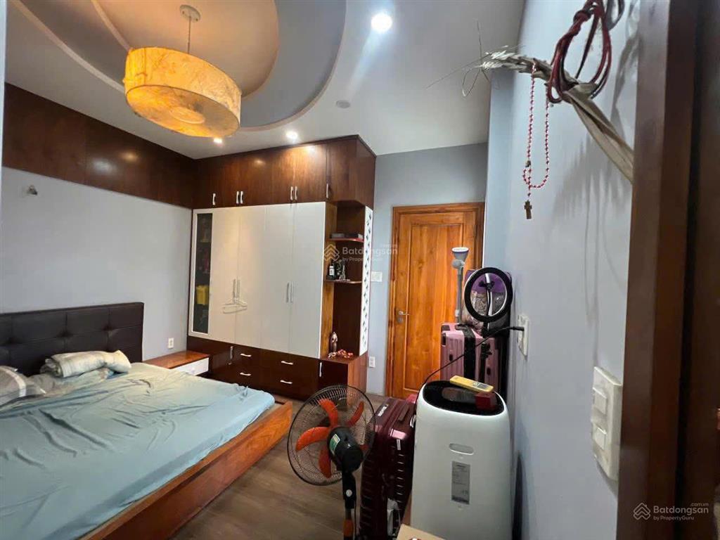 Chỉnh chủ cần bán gấp nhà riêng giá rẻ 5 tầng 67m2 6pn,7wc tân bình hồ chí  minh chỉ với 9 tỷ 800tr