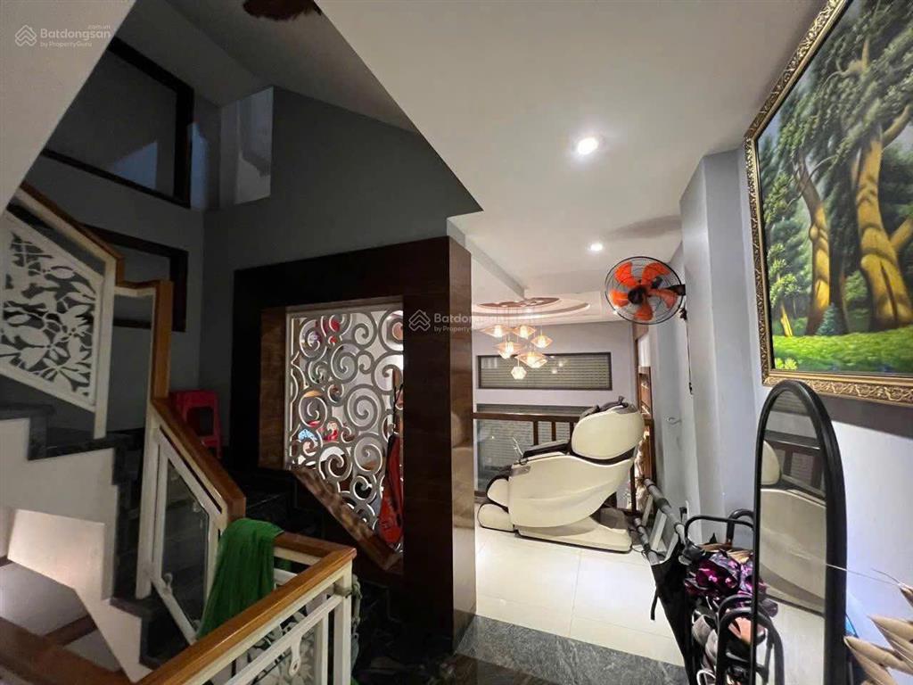 Chỉnh chủ cần bán gấp nhà riêng giá rẻ 5 tầng 67m2 6pn,7wc tân bình hồ chí  minh chỉ với 9 tỷ 800tr