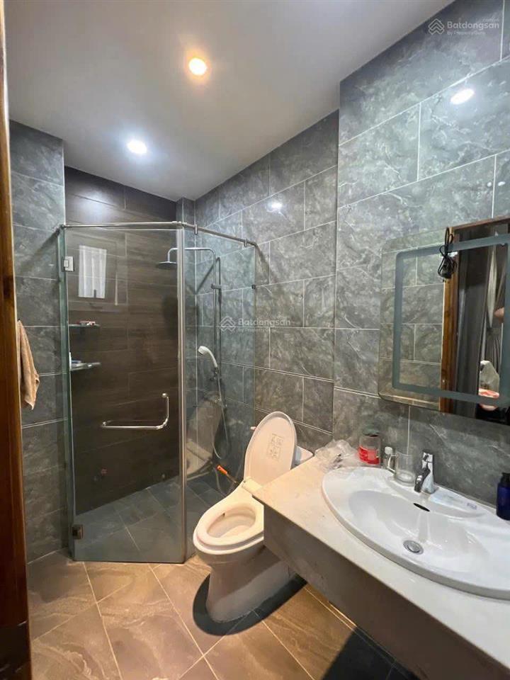 Chỉnh chủ cần bán gấp nhà riêng giá rẻ 5 tầng 67m2 6pn,7wc tân bình hồ chí  minh chỉ với 9 tỷ 800tr
