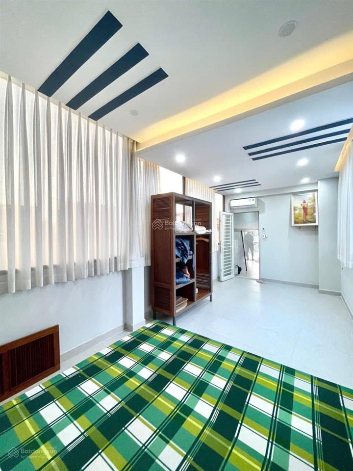 Chính chủ cần bán gấp nhà riêng giá rẻ 4 tầng 79m2 4pn,4wc tân bình hồ chí minh chỉ với 9 tỷ 500