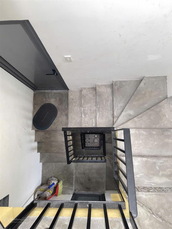 Chính chủ cần bán gấp nhà riêng giá rẻ 4 tầng 79m2 4pn,4wc tân bình hồ chí minh chỉ với 9 tỷ 500