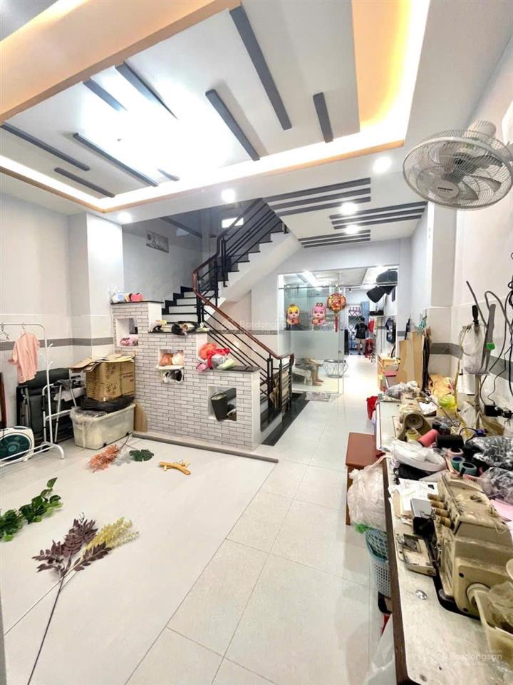 Chính chủ cần bán gấp nhà riêng giá rẻ 4 tầng 79m2 4pn,4wc tân bình hồ chí minh chỉ với 9 tỷ 500