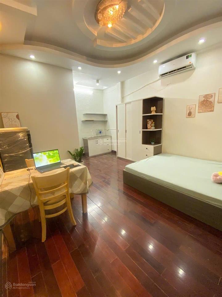 Chính chủ cần bán gấp nhà riêng giá rẻ 5 tầng 70m2 8pn,8wc tân bình hồ chí minh chỉ với 12 tỷ 300tr