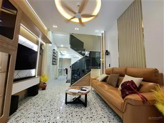 Chính chủ cần bán gấp nhà riêng giá rẻ 4 tầng 43m² 4pn, 3wc gò vấp hồ chí minh chỉ với 6 tỷ 600 tr