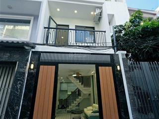 Chính chủ cần bán gấp nhà riêng giá rẻ 32m2 3 tầng 4pn,3wc chỉ với 6 tỷ 500tr tân  bình hồ chí minh