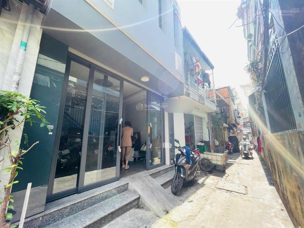 Chính chủ cần cần bán gấp nhà riêng giá rẻ  5 tầng 25m2 3pn,3wc quận 11 hồ minh chỉ với 4 tỷ 700 tr