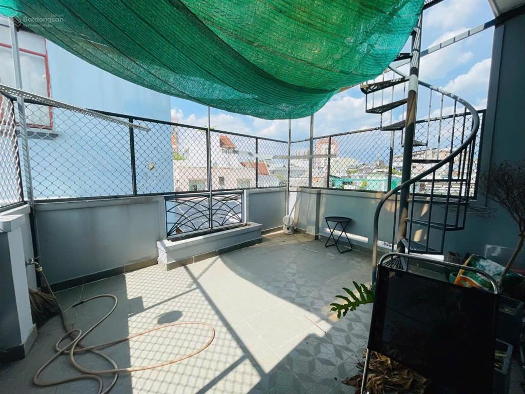 Chính chủ cần cần bán gấp nhà riêng giá rẻ  5 tầng 25m2 3pn,3wc quận 11 hồ minh chỉ với 4 tỷ 700 tr