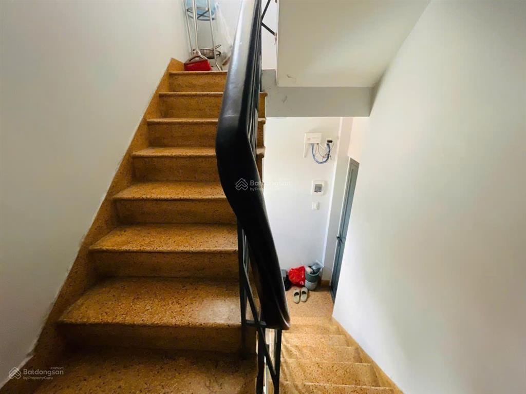 Chính chủ cần cần bán gấp nhà riêng giá rẻ  5 tầng 25m2 3pn,3wc quận 11 hồ minh chỉ với 4 tỷ 700 tr