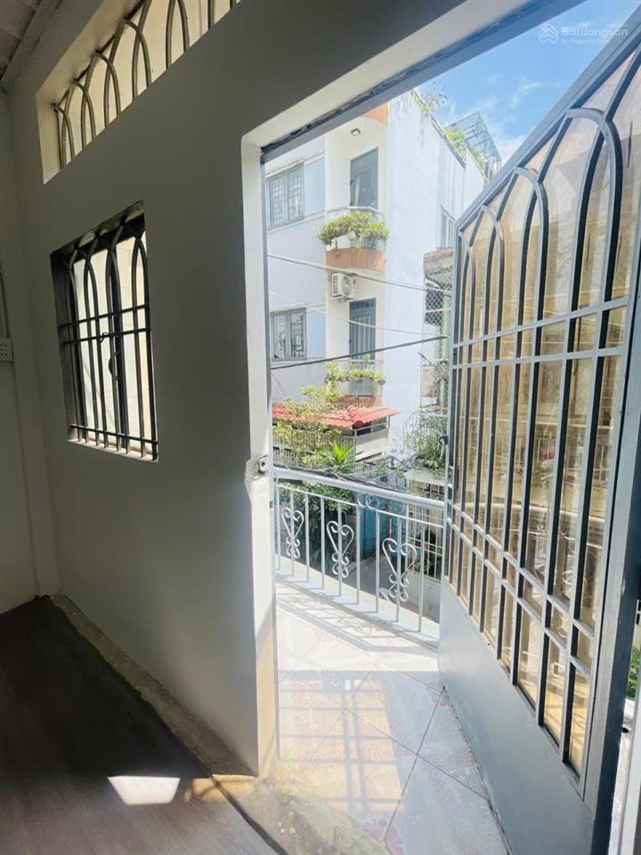Chính chủ cần bán gấp nhà riêng giá rẻ 2 tầng30m22pn,2wc tân bình hồ chí minh chỉ với 4 tỷ 650 tr