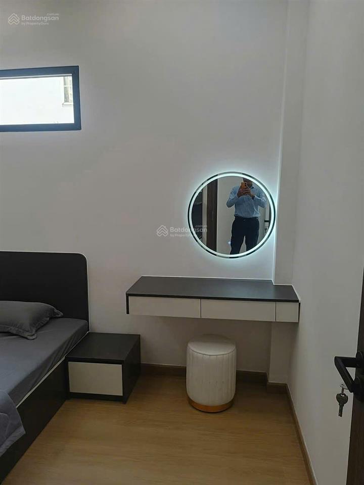 Chính chủ cần bán gấp nhà riêng giá rẻ 5 tầng 40m2 4pn,4wc tân bình hồ chí minh chỉ với 8 tỷ 980 tr