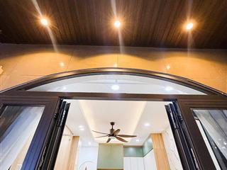 Chính chủ cần bán gấp nhà riêng giá rẻ 3 tầng 30m² 2pn, 3wc quận 3 hồ chí minh chỉ với 4 tỷ 950 tr