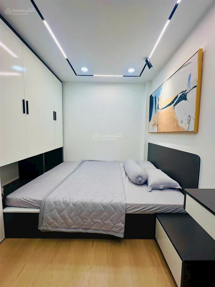 Chính chủ cần bán gấp nhà riêng giá rẻ 5 tầng 40m2 4pn,4wc tân bình hồ chí  minh chỉ với 8 tỷ650 tr