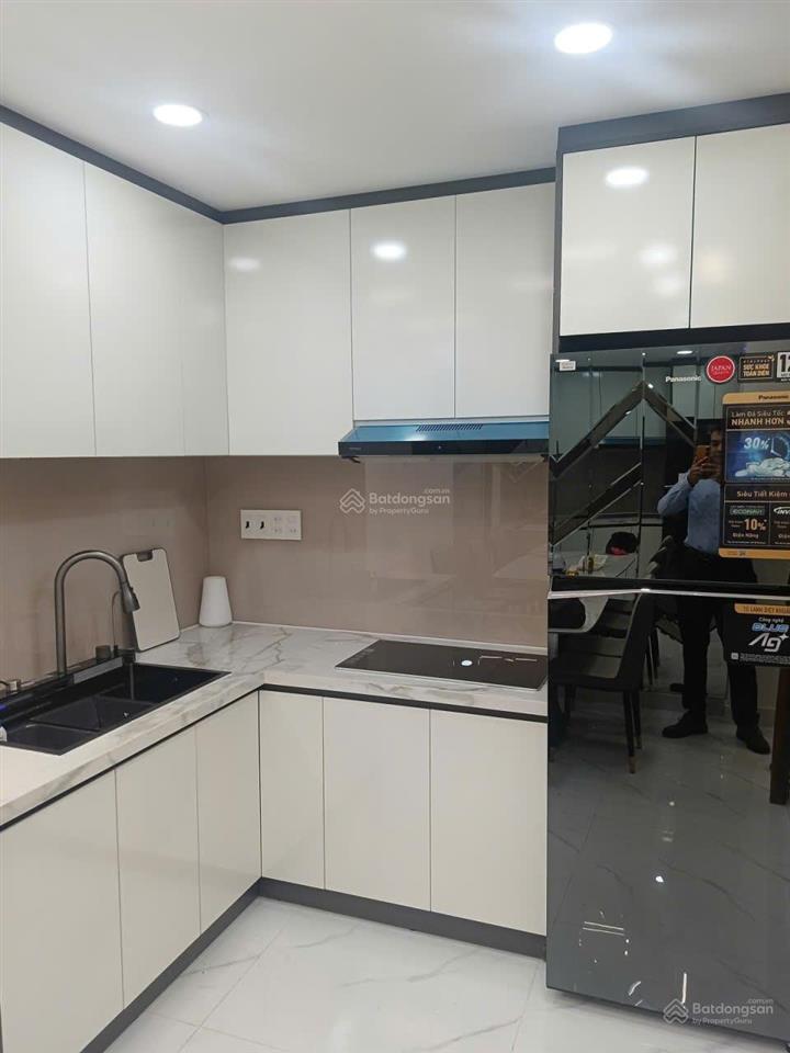 Chính chủ cần bán gấp nhà riêng giá rẻ 5 tầng 40m2 4pn,4wc tân bình hồ chí  minh chỉ với 8 tỷ650 tr