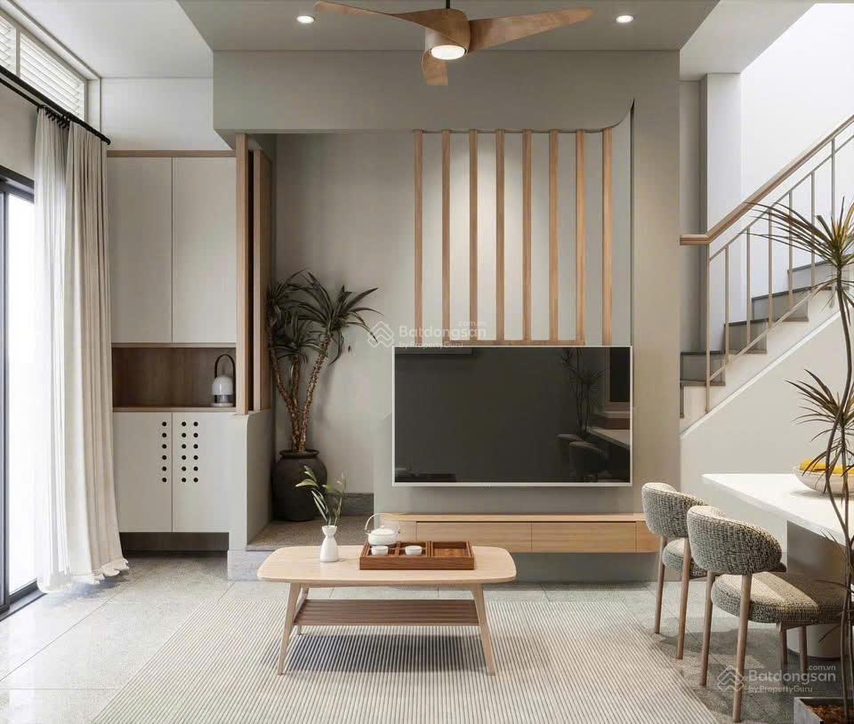 Chính chủ cần bán gấp nhà riêng giá rẻ quận 11, hồ chí minh 30m2 4 tầng chỉ với 5 tỷ 600 triệu