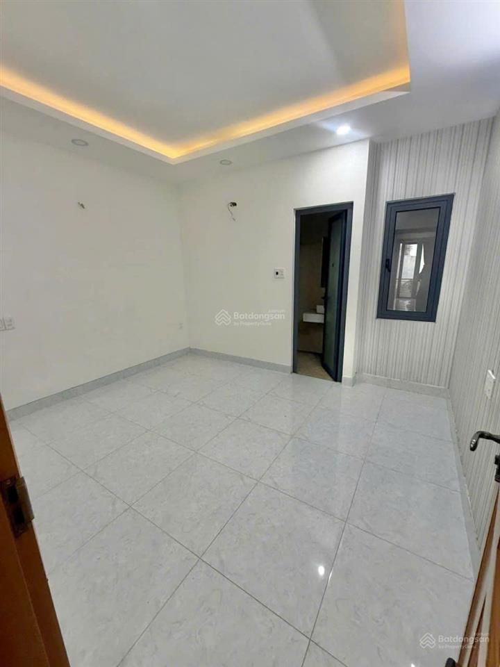 Chính chủ cần bán gấp nhà riêng giá rẻ 5 tầng 5pn,5wc,54m2 hồ chí minh ,tân bình  chỉ với 9 tỷ 900