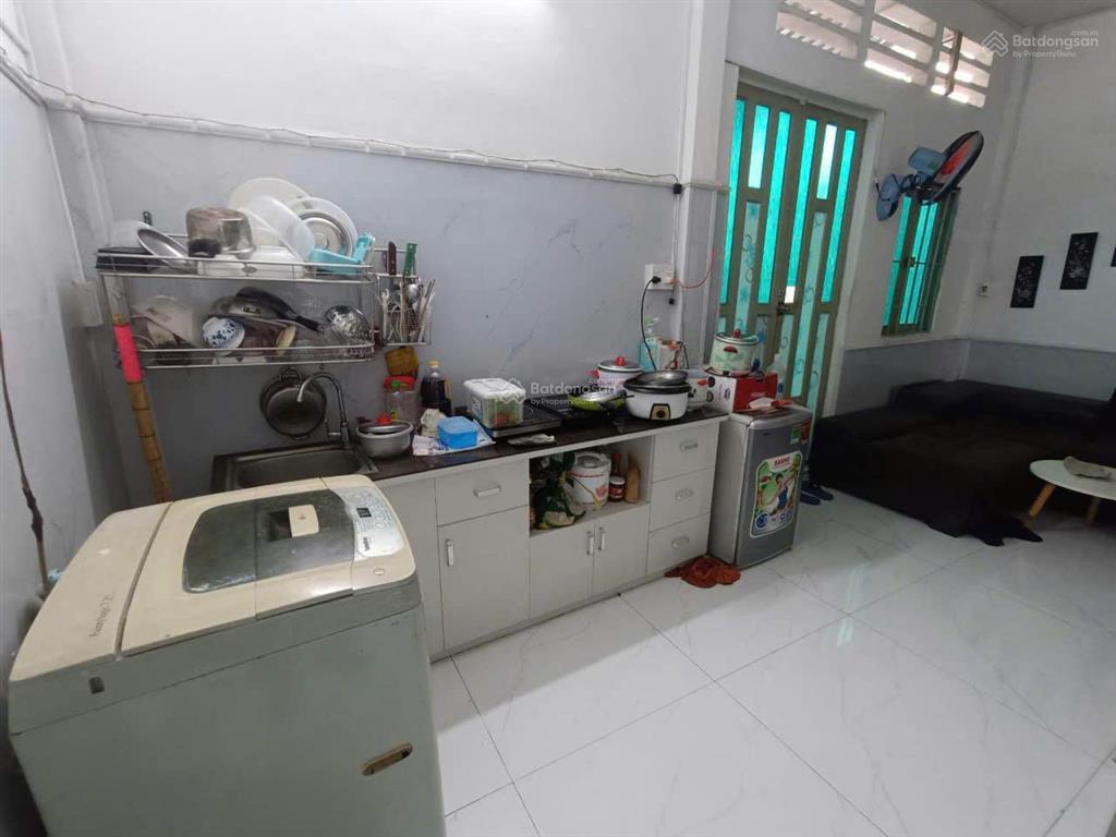 Gấp! gấp cơ hội thuê phòng rộng giá tốt ở trung tâm đường nguyễn văn cừ  20m2