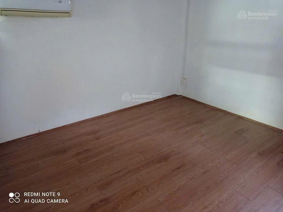 Gấp! gấp cơ hội thuê phòng rộng giá tốt ở trung tâm đường nguyễn văn cừ  20m2