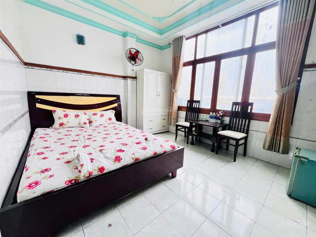 Siêu hiếm mặt tiền khu bàu cát có vỉa hè không lộ giới 64m2 8 tầng 16pn,16wc chỉ 19.2tỷ hồ chí minh