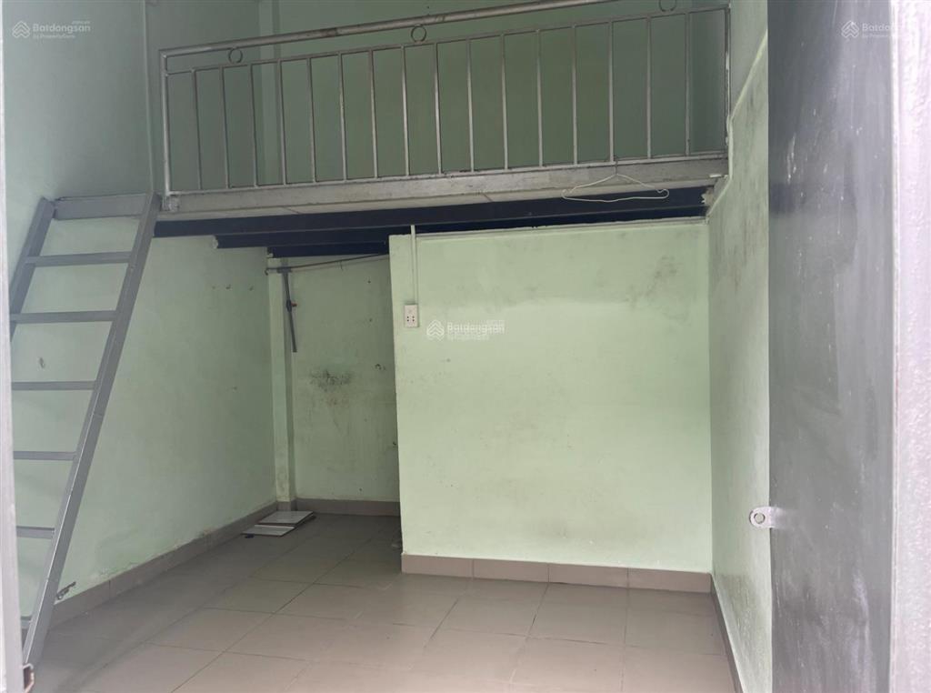 Cho thuê phòng trọ 3x4m, có gác giá 1,2 tr/tháng vị trí phường tân thới hiệp,  0919 147 ***