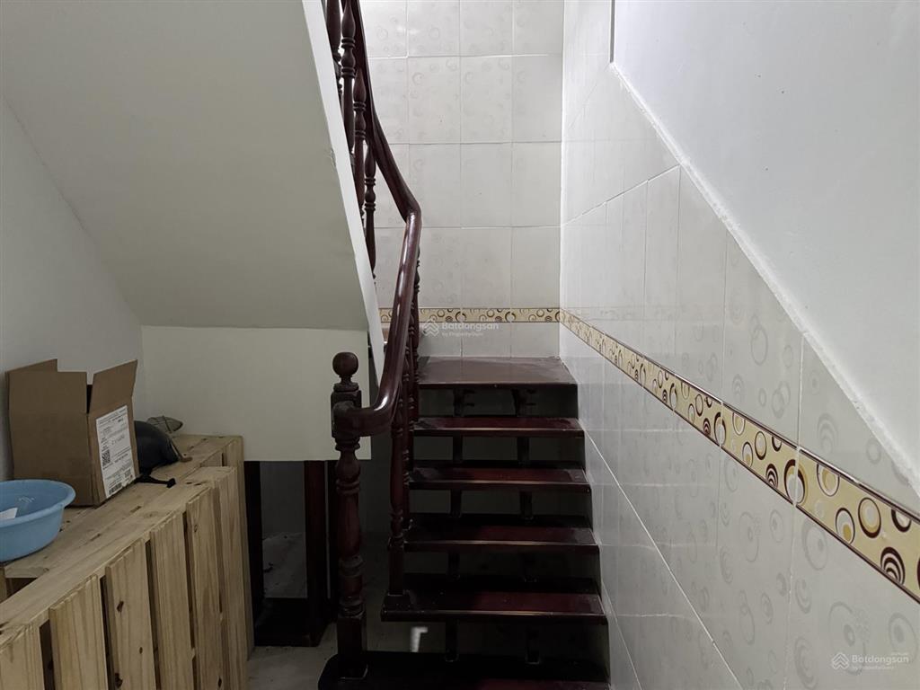 Cho thuê nr tại trần thị năm, 7,5 triệu, 58m2, giá tốt 7.5 tr trệt lầu  0919 147 ***