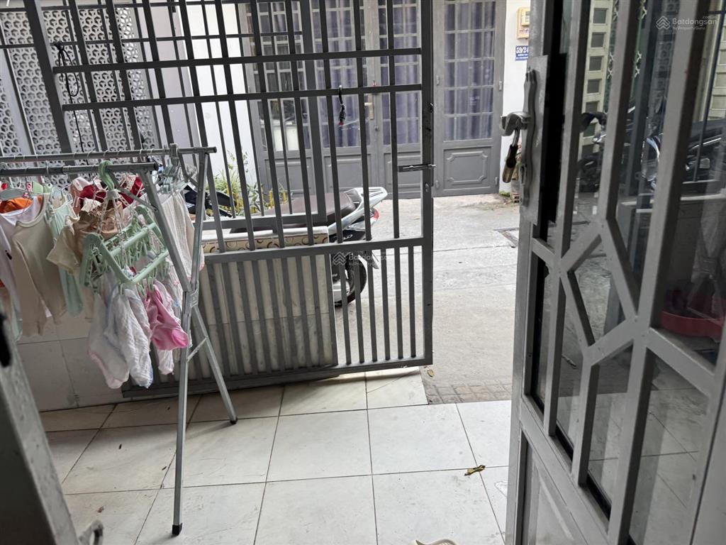 Cho thuê nr tại trần thị năm, 7,5 triệu, 58m2, giá tốt 7.5 tr trệt lầu  0919 147 ***