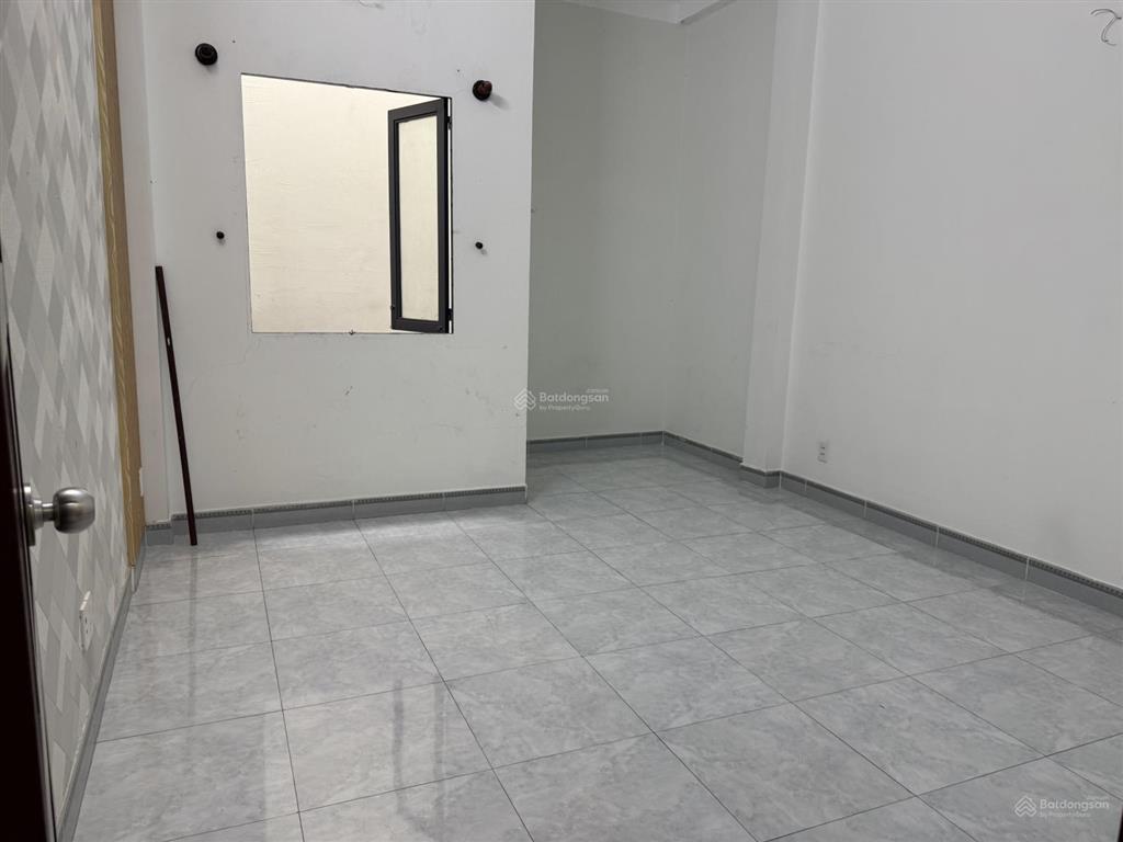 Cho thuê nr 72m2, 4pn, 3wc, giá 11,5 triệu tại huỳnh thị hai, q12, hcm