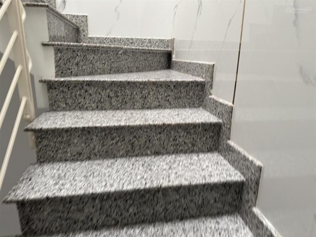 Cho thuê nr 72m2, 4pn, 3wc, giá 11,5 triệu tại huỳnh thị hai, q12, hcm