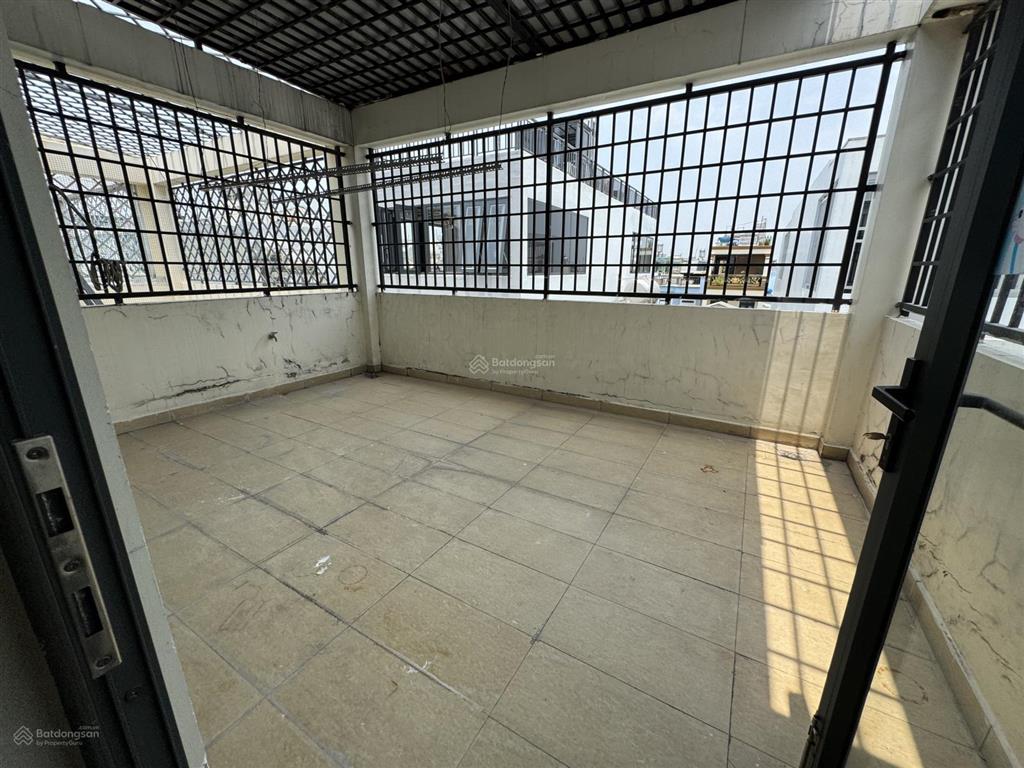 Cho thuê nhà khu hiệp thành city dt 5x18 trệt 3 lầu giá 15 tr tháng  0919 147 ***