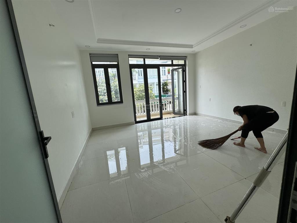 Cho thuê nhà khu hiệp thành city dt 5x18 trệt 3 lầu giá 15 tr tháng  0919 147 ***