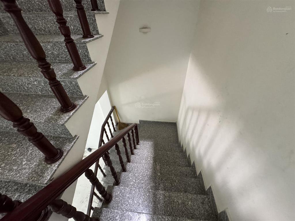 Cho thuê nhà khu hiệp thành city dt 5x18 trệt 3 lầu giá 15 tr tháng  0919 147 ***
