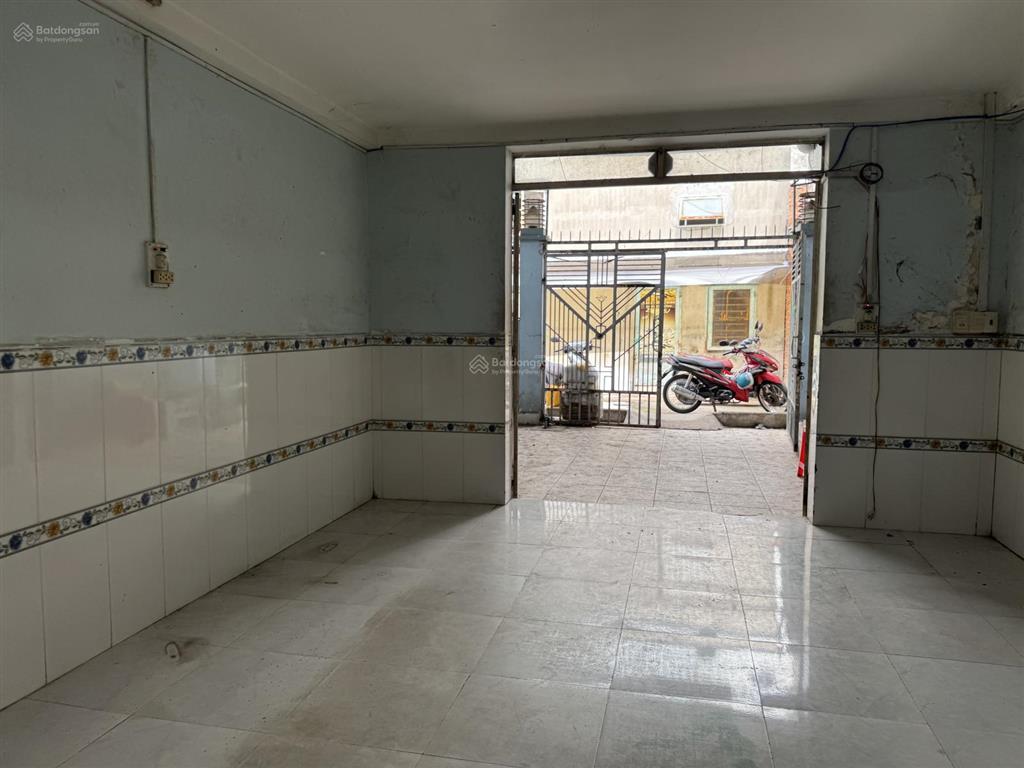 Cho thuê nhà riêng 3pn, 2wc, 84m2, 7 triệu vnd tại hẻm, lê thị riêng, thới an, q12, hcm