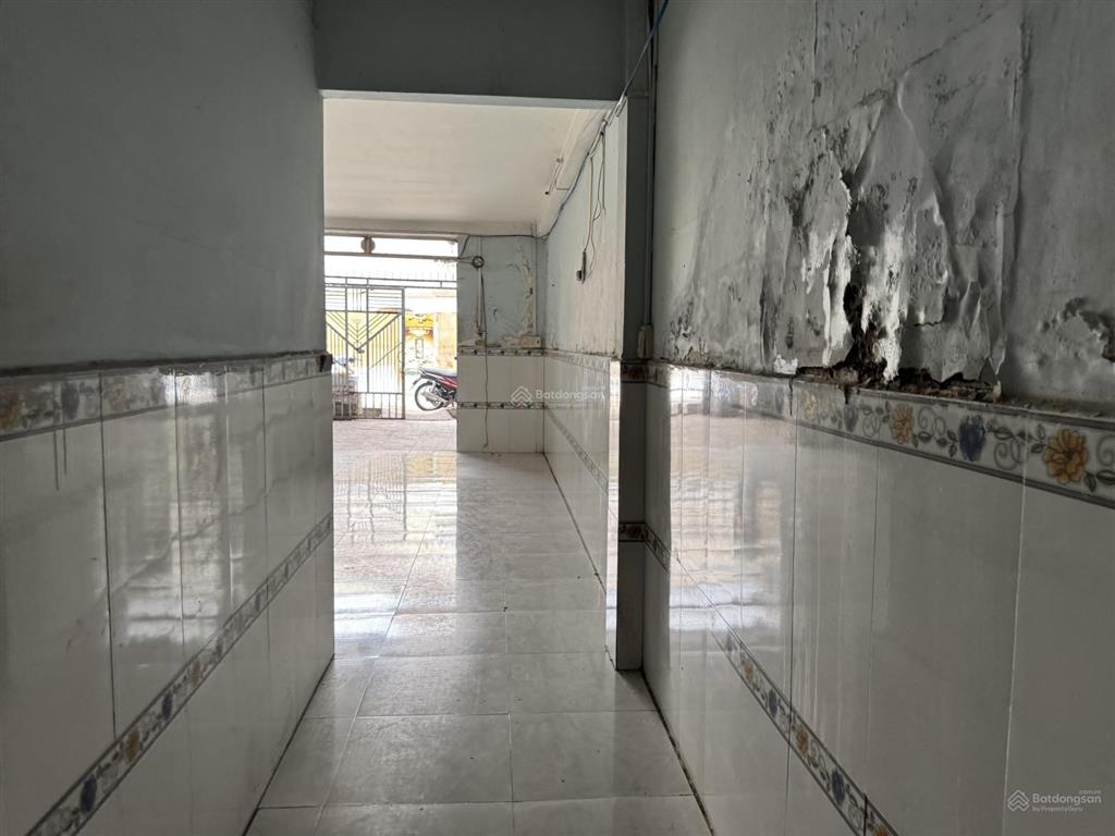 Cho thuê nhà riêng 3pn, 2wc, 84m2, 7 triệu vnd tại hẻm, lê thị riêng, thới an, q12, hcm
