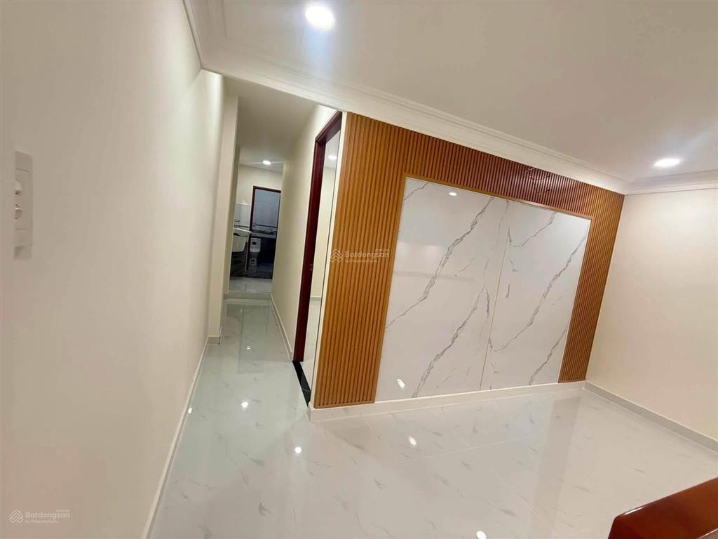 Bán nhà mặt phố tại tân chánh hiệp 8, 6,1 tỷ, 80m2, hot!