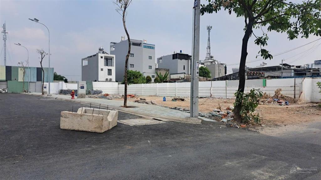 Bán đất góc 2 mặt tiền đường ba phụ, thạnh xuân 25  gần công viên 150ha thạnh xuân dt 9x12m