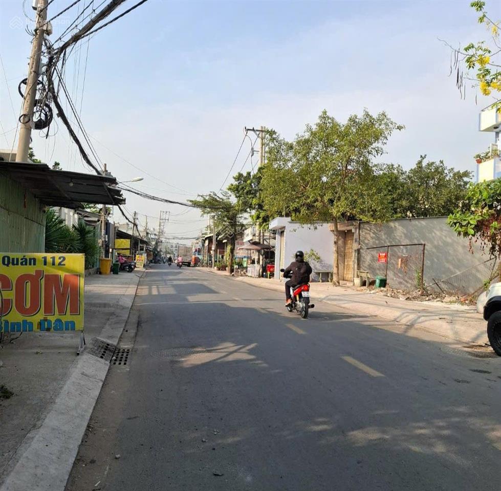 Bán 2 lô đất mặt tiền đường thạnh lộc 15, quận 12  gần ngã tư ga dt 4,9x25m giá 5,9 tỷ