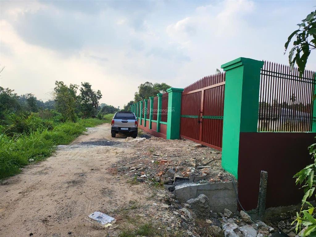 Cần bán gấp lô đất mặt tiền sông bà hồng diện tích 2757m2 giá chỉ 30 tỷ