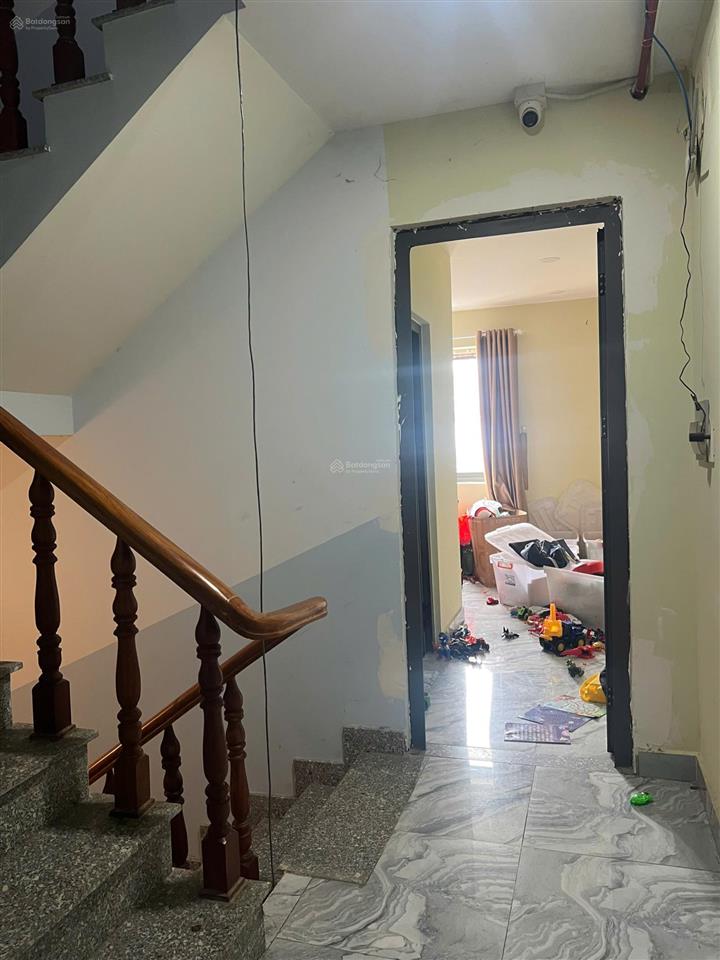 Bán nhà mặt phố tại song hành, 12,5 tỷ, 106m2, 8pn, 6wc giá ưu đãi